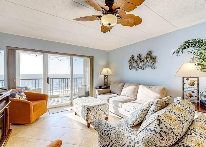 Beachfront With Ocean-view Balcony Outdoor Pool Washer & Dryer & Ac Holiday home