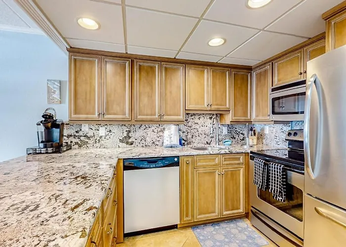 Holiday home Beachfront With Ocean-view Balcony Outdoor Pool Washer & Dryer & Ac Ocean City